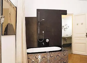 La Casa Gran B&B Barcelona Alojamento de Acomodação e Pequeno-almoço