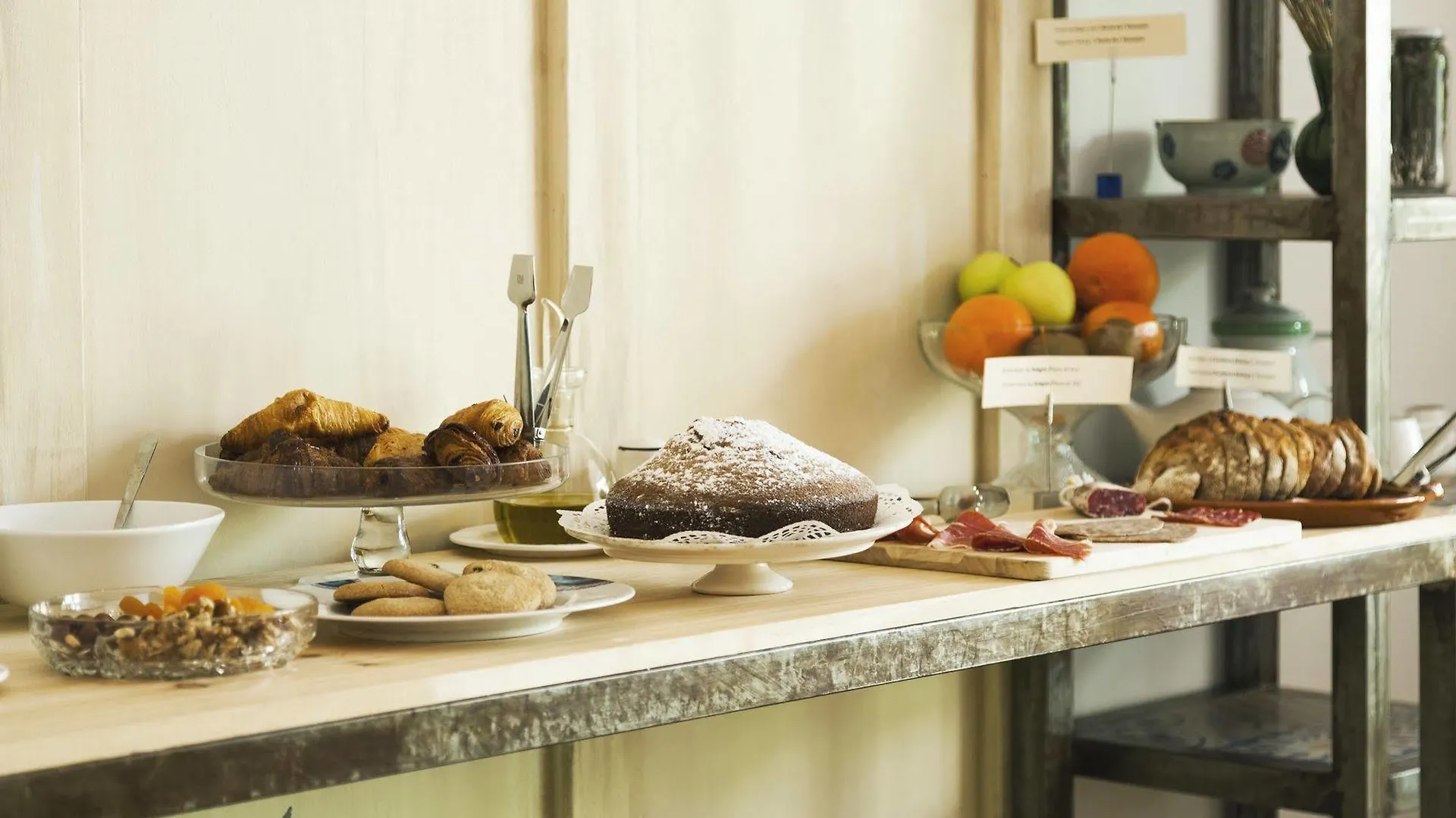 La Casa Gran B&B Barcelona Bed & Breakfast